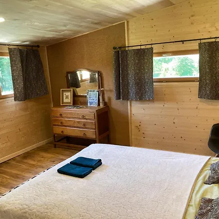 Πανσιόν Grange De La Cole 3*